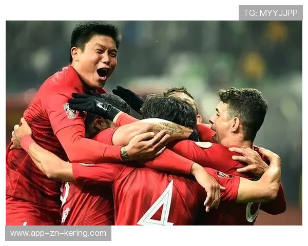 佩德里冷静停球后推射近角得手