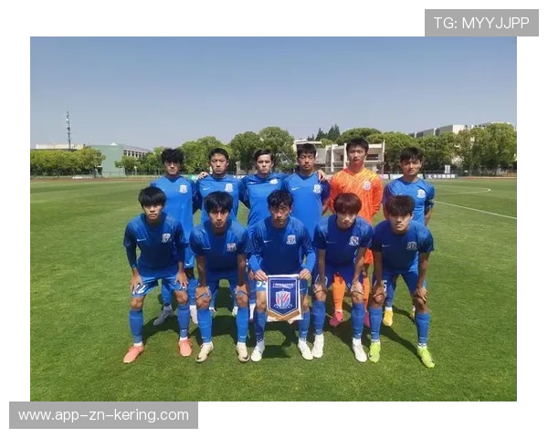 足球俱乐部在青训中设立心理支持体系帮助球员应对成长压力，足球俱乐部青训什么条件