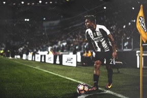 开云体育-攀岩运动吸引更多青少年参与，攀岩这项运动对我们有什么好处