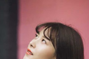 开云体育官网app-克日什托夫泳姿优雅爆发力强，克日什托夫·基耶斯洛夫斯基作品风格