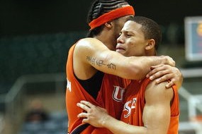 开云体育登录入口-篮球运动员训练负荷科学管理及调整方法，篮球运动员训练量