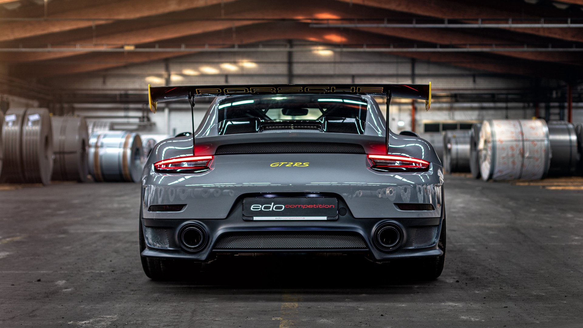 希腊女篮在欧洲锦标赛中再夺金,传统篮球强国继续前行,希腊女球迷