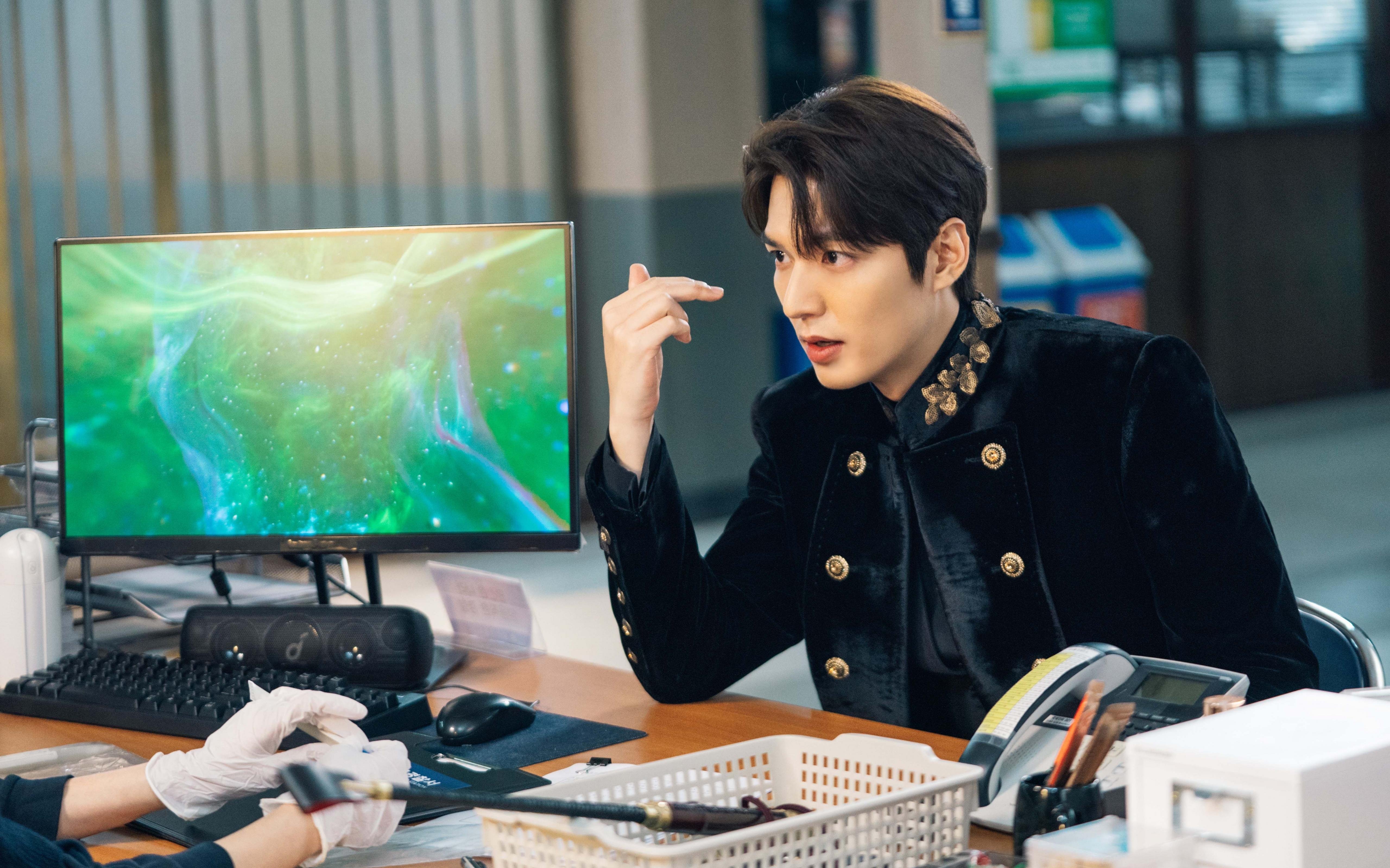 新一代控球后卫展现成熟意识赢得教练团队高度认可,控球后卫的代表人物